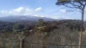 本丸跡から見た安達太良山